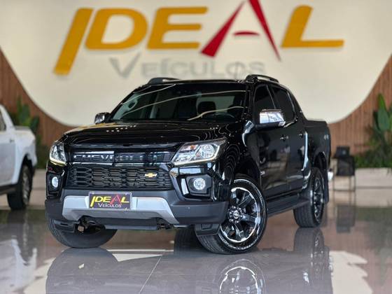 CHEVROLET S10 2.8 16V TURBO DIESEL HIGH COUNTRY CD 4X4 AUTOMÁTICO